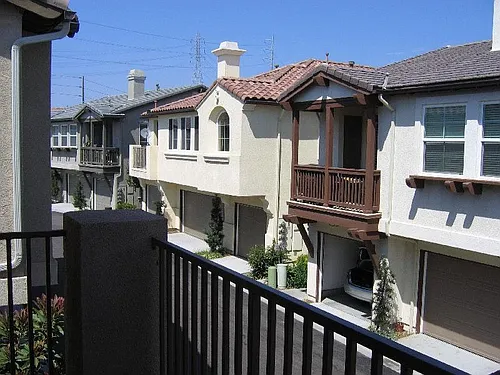 290 Tiburon Dr Photo 1