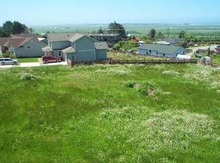 1683 Kristin Way, McKinleyville, CA 95519