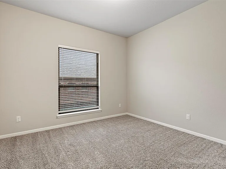 244 Scenic Hills Cir — Photo 9