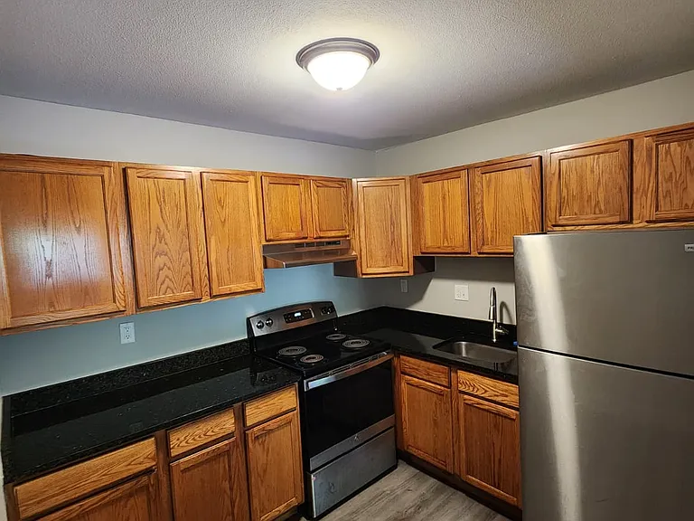 47 Barnes Ave #B6 — Photo 2