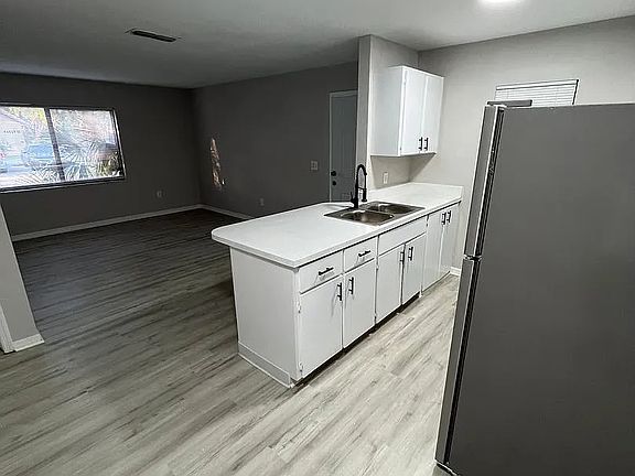 2nd image of 4955 Orange Blvd #12