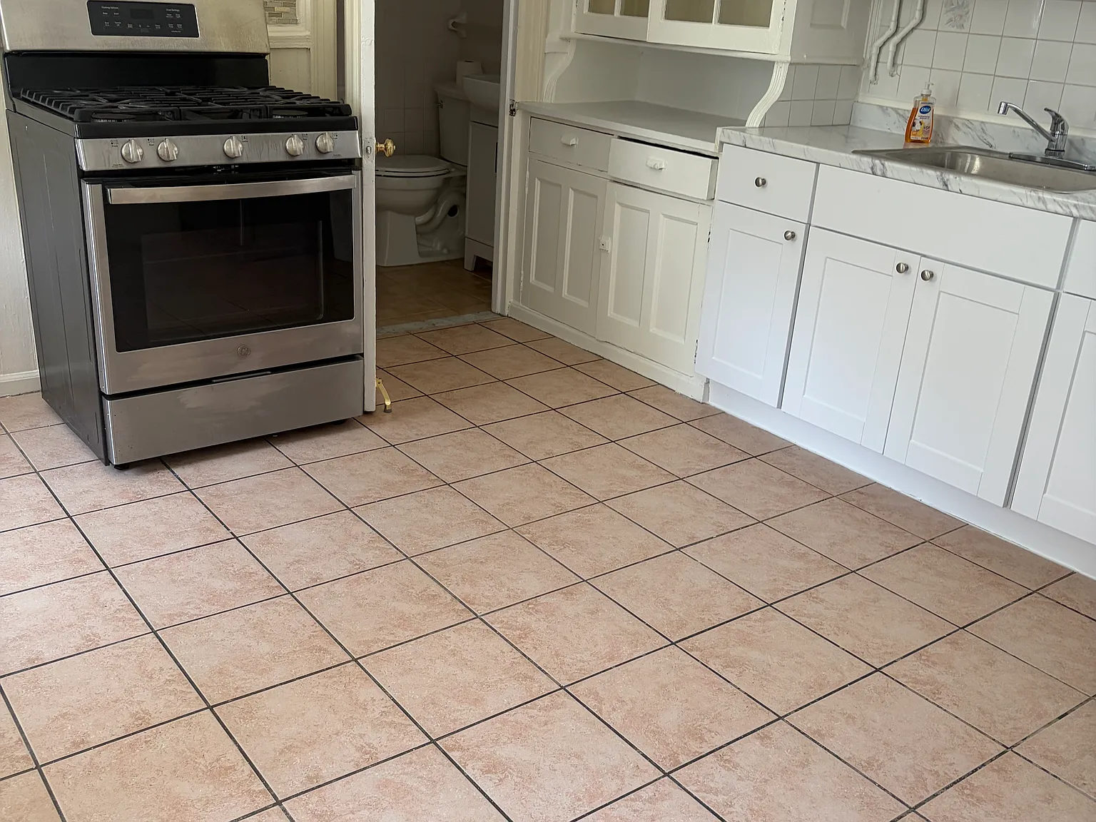 1 bed, 650 sqft, $2,000 — Photo 1