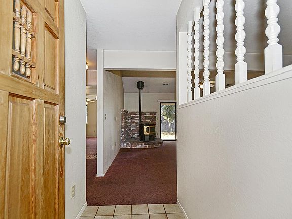 3rd image of 19129 N Lambert Way