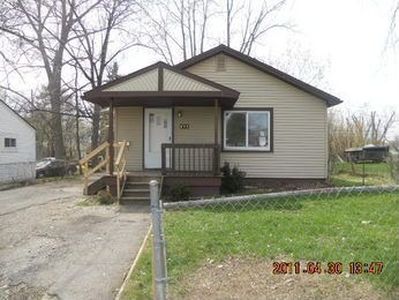 893 Melrose Ave, Pontiac, MI, 48340