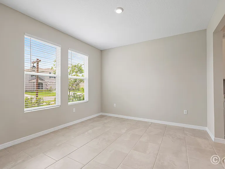 3809 Sunny Spring St — Photo 5