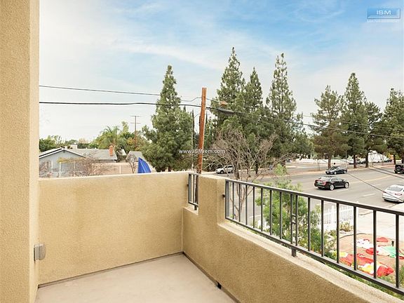 3rd image of 6930 Balboa Blvd #16863