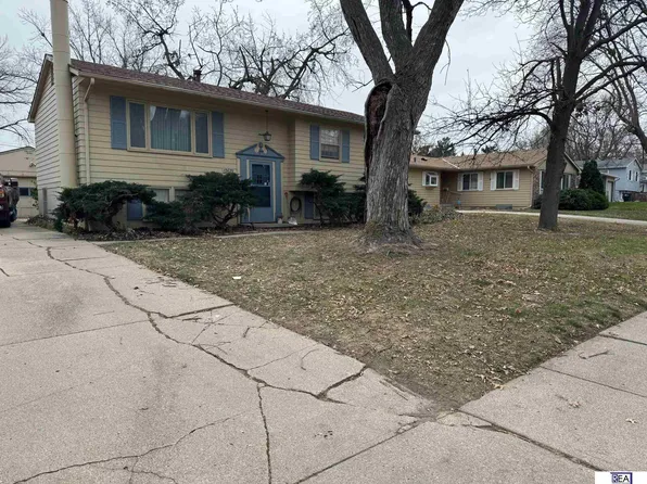 12629 Westwood Ln, Omaha, NE 68144