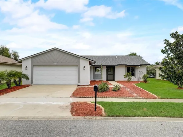 5520 Silent Brook Dr, Orlando, FL 32821