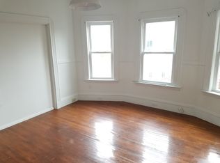 115 Porter St #2B, Somerville, MA 02143