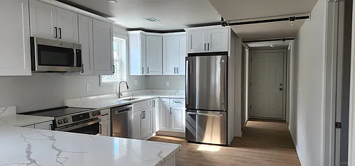 53 Henrietta St #2 Photo 1