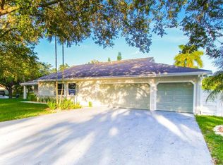 14562 SW 152nd Pl, Miami, FL 33196