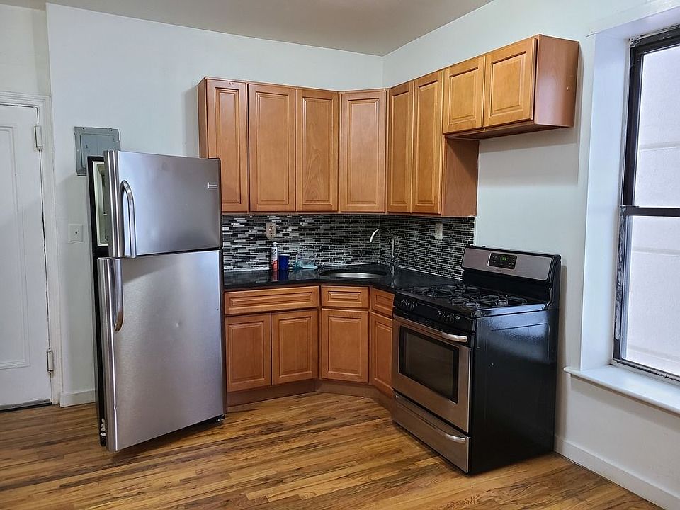 1st image of 234 Linden Blvd #B3