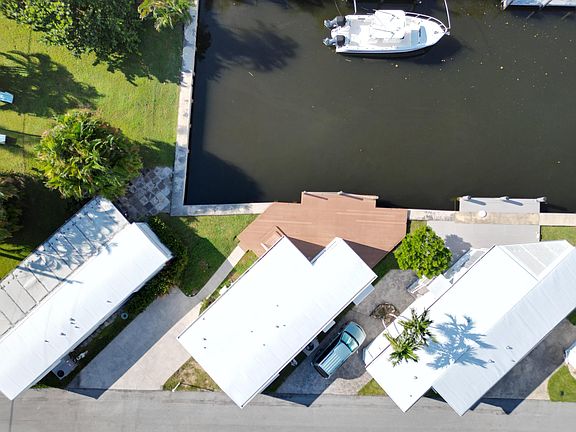4th image of 202 Mallard Drive #U