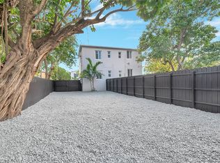 3783 SW 27th St #0, Miami, FL 33134