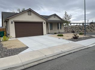 576.5 Country Hollow Dr, Fernley, NV 89408
