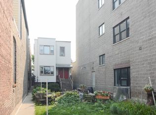 3426 N Lincoln Ave #3, Chicago, IL 60657
