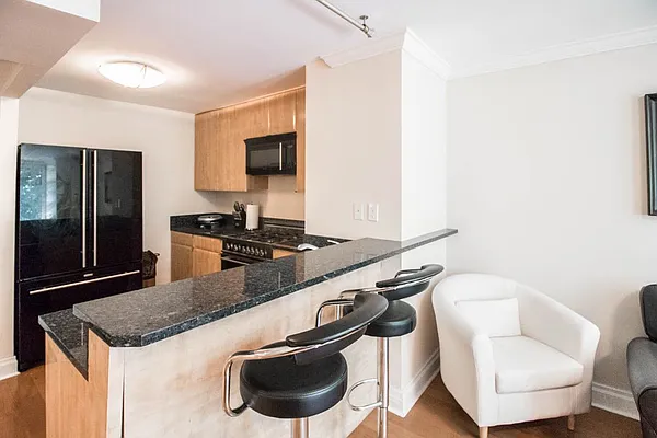Sold by Prime Realty | media 6