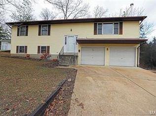 1212 Wild Cherry Ln, Bloomsdale, MO 63627