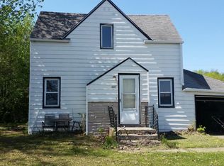 710 Pacific Ave, Stephen, MN 56757
