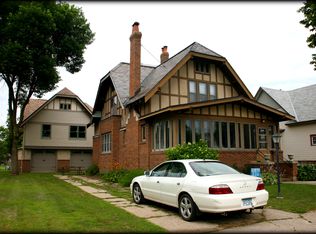 109 S Jackson St, Houston, MN 55943