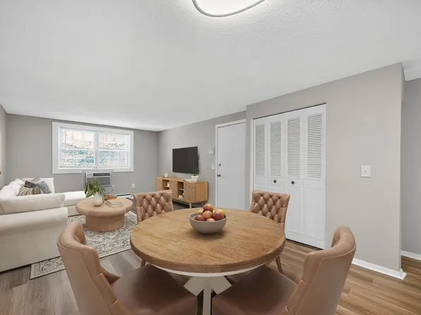 Eagle Rock Apartments at Nashua