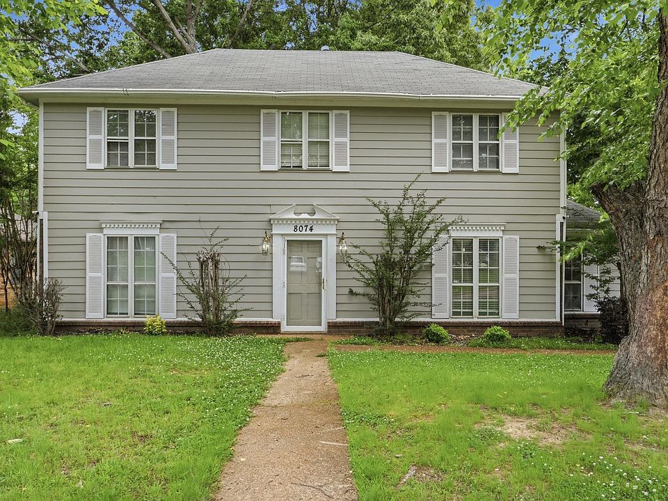 1st image of 8074 S Regis Pl