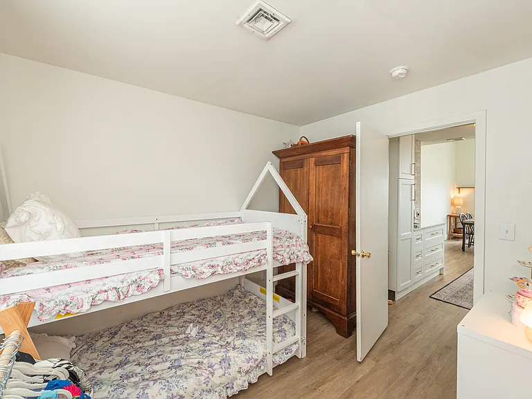 3 Port Royal Dr #2 — Photo 8