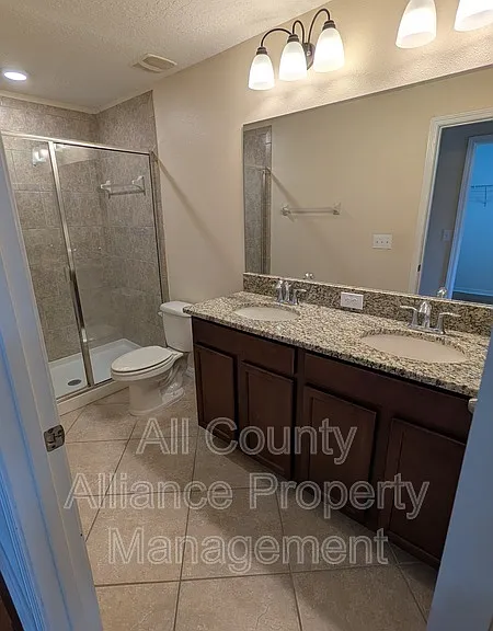 4272 Fennwood Ct — Photo 16