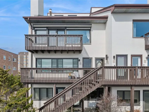 627 Oceanfront #B, Long Beach, NY 11561