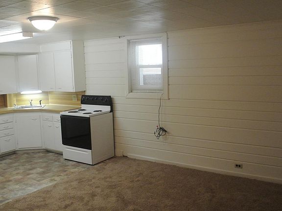 2nd image of 1424 W 10th Ave APT G