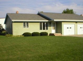 2289 Country Ln, Neenah, WI 54956