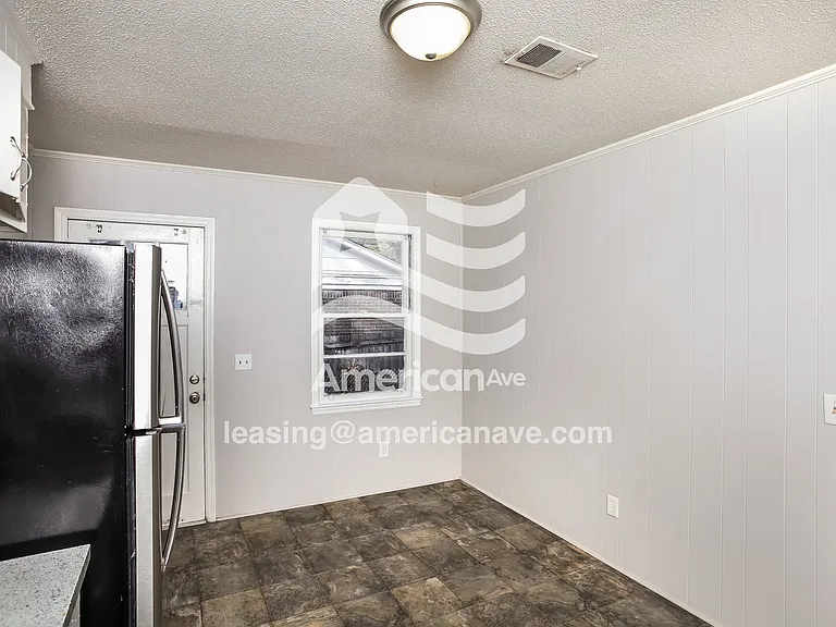 1671_005_dining_room_14286421.jpg