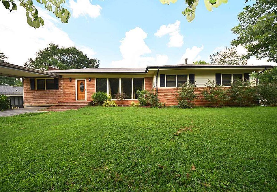 1st image of 3605 Westview Dr NE