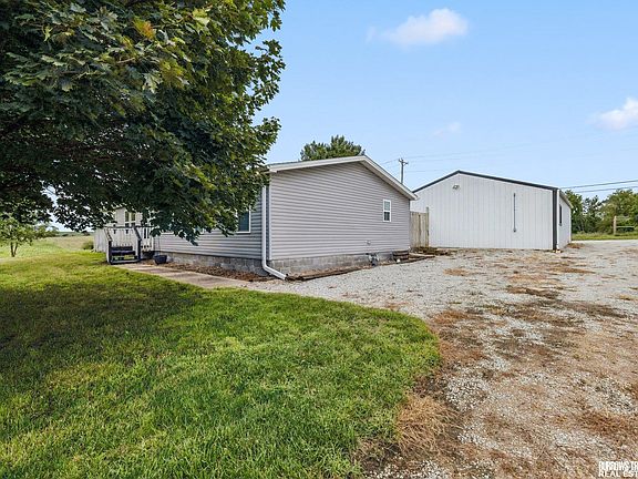 3rd image of 1001 9th St