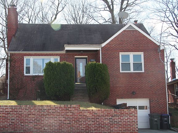 HOUSE FRONT