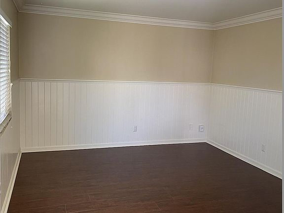 5th image of 3377 Herman Ave #3377