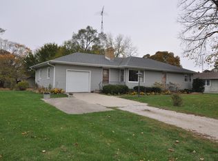 710 Hale St, Marengo, IL 60152