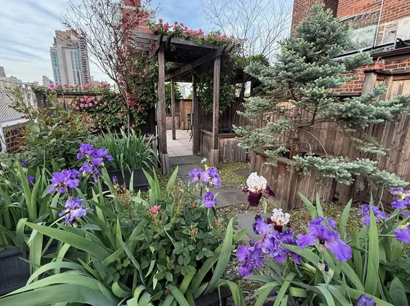 401 East 74th Street image 13 of 20