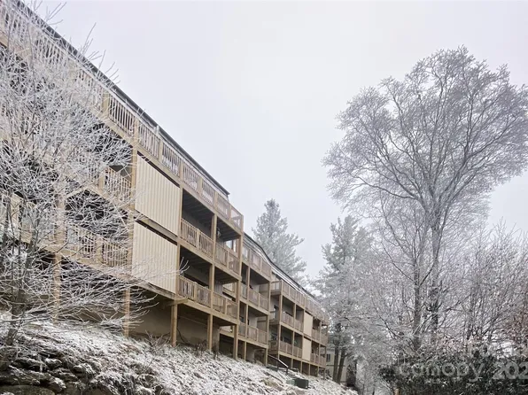 103 Mid Holiday Ln #D215, Beech Mtn, NC 28604