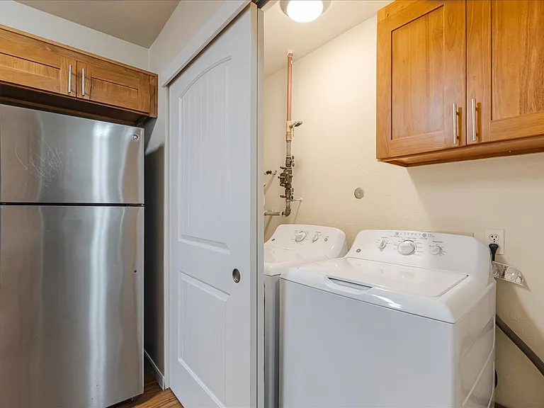 Cascade Woods Apartments — Photo 27