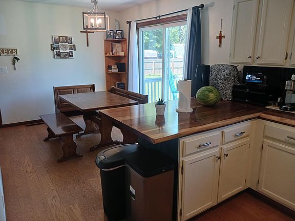 5th image of 515 Vernon Pl