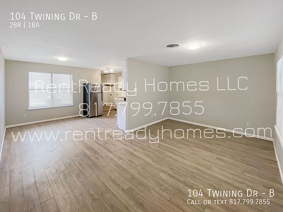 4th image of 104 Twining Dr #B