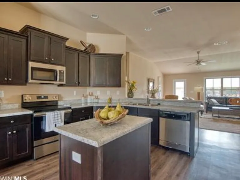 14645 Birkdale Dr — Photo 9