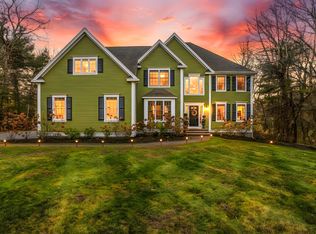20 Thayer Rd, Mendon, MA 01756