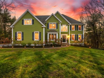 20 Thayer Rd, Mendon, MA, 01756