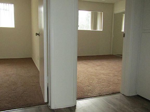 5th image of 200 N Minnesota Ave #27