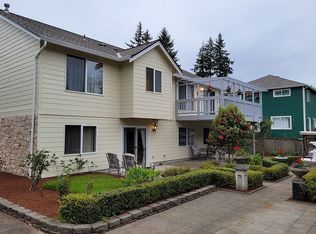 134 N 203rd St, Shoreline, WA 98133