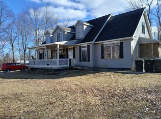 2403 E Rauch Rd, Erie, MI 48133