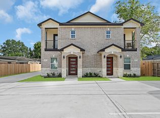 4903 Mallow St #B, Houston, TX 77033