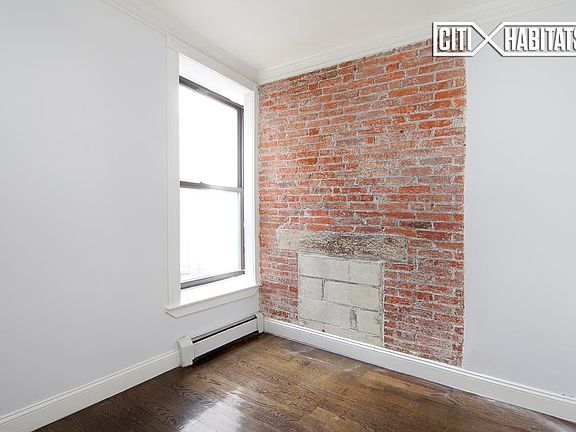 5th image of 818 10th Ave #D